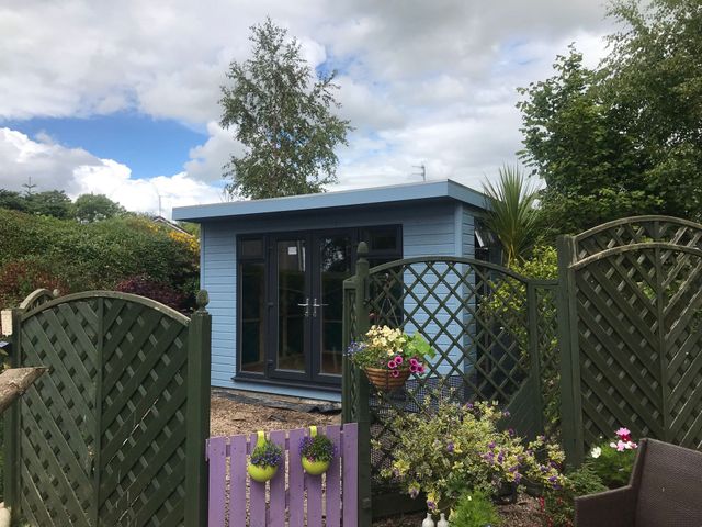 Insulated garden room